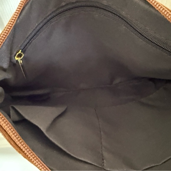 4/$20 Ardene Fringe Brown Western crossbody suede bag - Picture 7 of 7